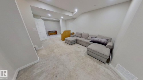 9876 206 Street, Edmonton, AB - Indoor