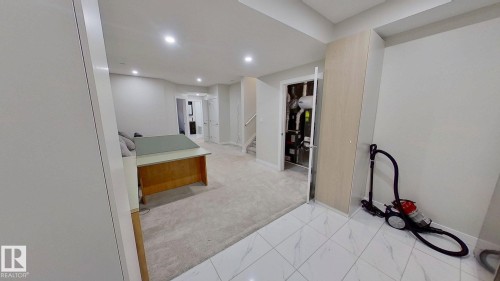 9876 206 Street, Edmonton, AB - Indoor Photo Showing Other Room