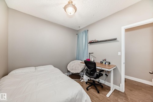 203 8108 109 Street, Edmonton, AB - Indoor Photo Showing Bedroom