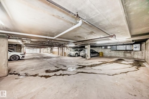203 8108 109 Street, Edmonton, AB - Indoor Photo Showing Garage