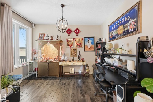 12410 171A Avenue, Edmonton, AB - Indoor Photo Showing Other Room