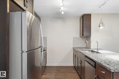 316 4008 Savaryn Drive, Edmonton, AB - Indoor Photo Showing Kitchen With Double Sink
