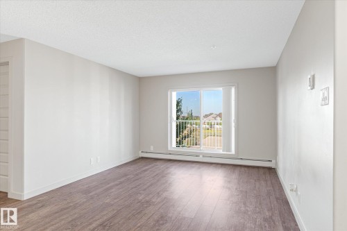 316 4008 Savaryn Drive, Edmonton, AB - Indoor Photo Showing Other Room