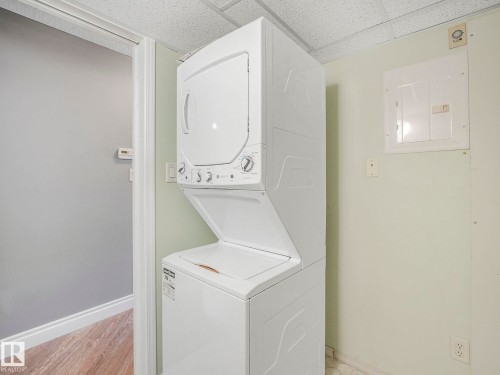 332 16035 132 Street, Edmonton, AB - Indoor Photo Showing Laundry Room