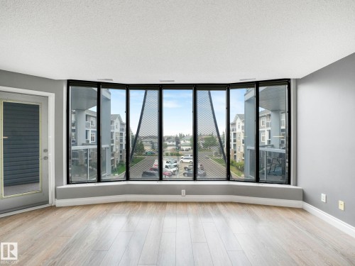 332 16035 132 Street, Edmonton, AB - Indoor