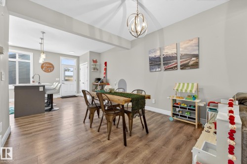1318 Siskin Wynd, Edmonton, AB - Indoor Photo Showing Dining Room
