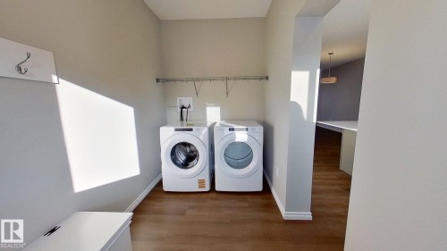1023 Aster Boulevard, Edmonton, AB - Indoor Photo Showing Laundry Room