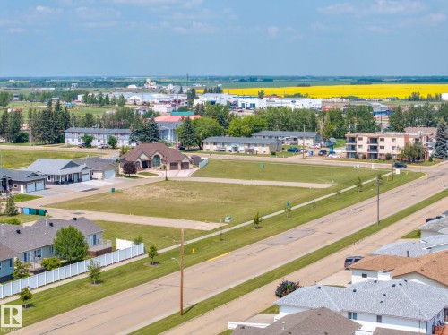 10 4801 61 Street, Vegreville, AB 