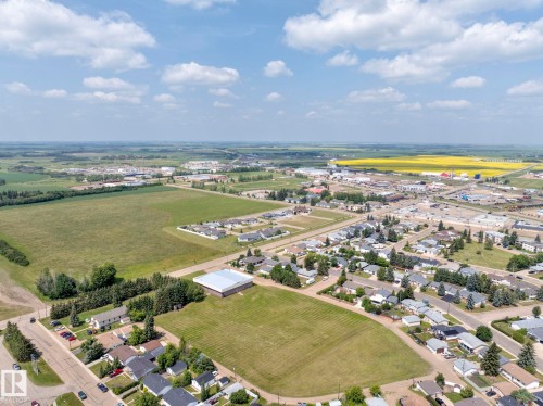 10 4801 61 Street, Vegreville, AB 