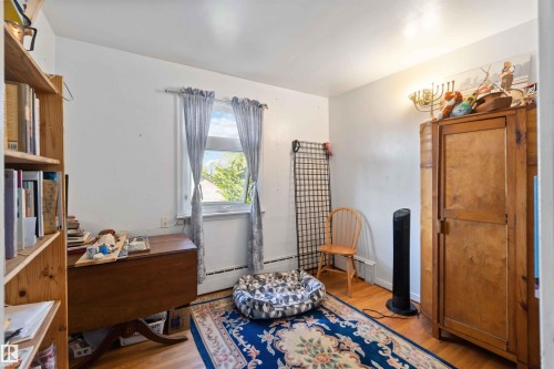 11022 110 Avenue, Edmonton, AB - Indoor