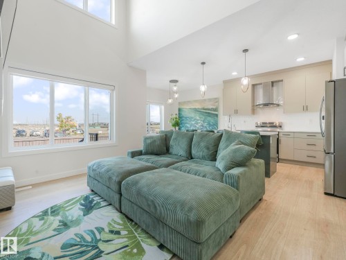 3063 200 Street, Edmonton, AB - Indoor