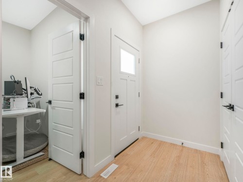 3063 200 Street, Edmonton, AB - Indoor Photo Showing Other Room