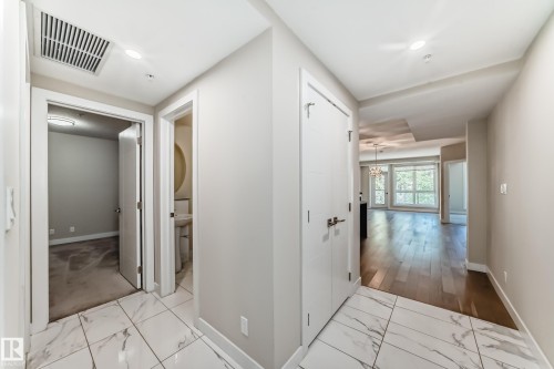 205 11710 87 Avenue, Edmonton, AB - Indoor Photo Showing Other Room