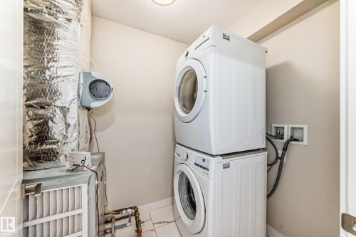 205 11710 87 Avenue, Edmonton, AB - Indoor Photo Showing Laundry Room