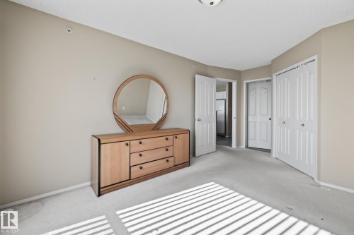 500 182 Haddow Close, Edmonton, AB - Indoor