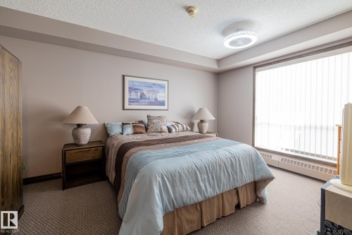 500 182 Haddow Close, Edmonton, AB - Indoor Photo Showing Bedroom