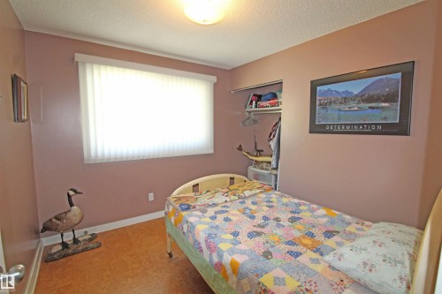 5331 37A Avenue, Wetaskiwin, AB - Indoor Photo Showing Bedroom