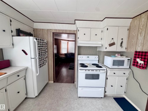 131 Sandy Beach Avenue, Rural Two Hills County, AB 