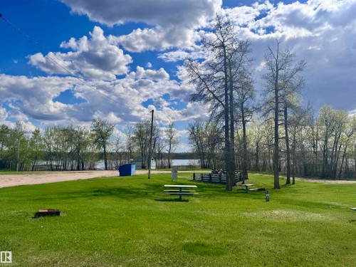 131 Sandy Beach Avenue, Rural Two Hills County, AB 