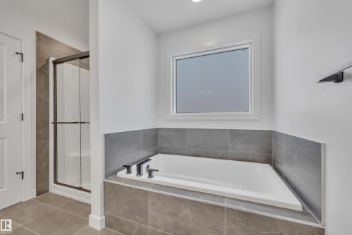 282 Lodge Pole Place, Leduc, AB - Indoor Photo Showing Bathroom