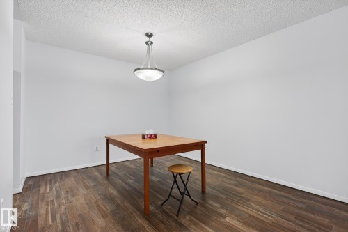 404 2628 Mill Woods Road E, Edmonton, AB - Indoor Photo Showing Other Room