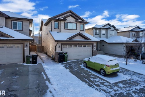 3015 26 Ave Nw, Edmonton, AB - Outdoor With Facade