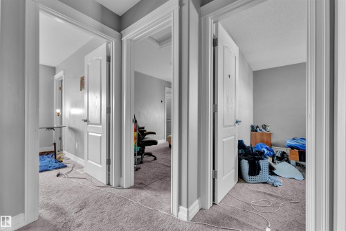 3015 26 Ave Nw, Edmonton, AB - Indoor Photo Showing Other Room