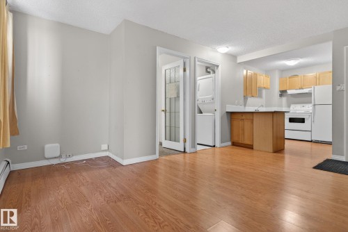 703 9730 106 Street, Edmonton, AB - Indoor Photo Showing Kitchen
