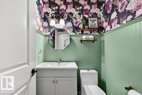 24 Hickory Trail, Spruce Grove, AB - Indoor Photo Showing Bathroom