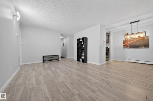 202 10615 156 Street, Edmonton, AB - Indoor