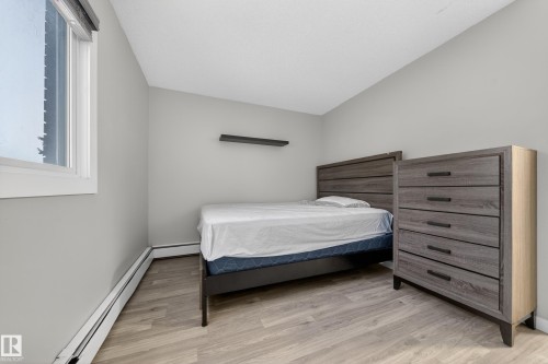 202 10615 156 Street, Edmonton, AB - Indoor Photo Showing Bedroom