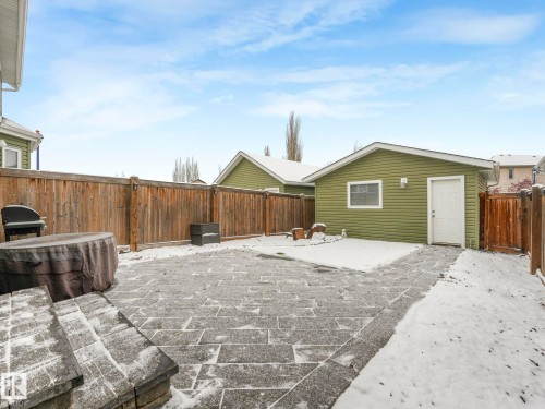 6862 21A Avenue Sw, Edmonton, AB - Outdoor