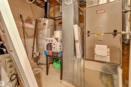 3015 24 Avenue, Edmonton, AB - Indoor Photo Showing Basement