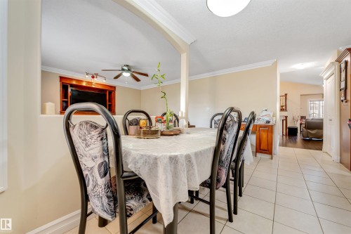 3015 24 Avenue, Edmonton, AB - Indoor Photo Showing Dining Room