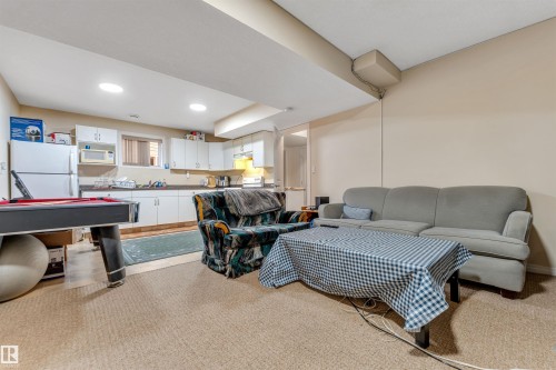 3015 24 Avenue, Edmonton, AB - Indoor