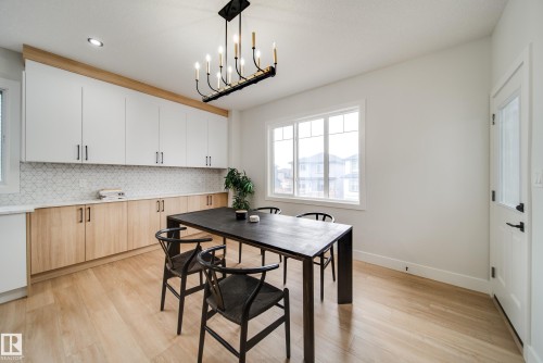 5 Pierwyck Loop, Spruce Grove, AB - Indoor Photo Showing Other Room