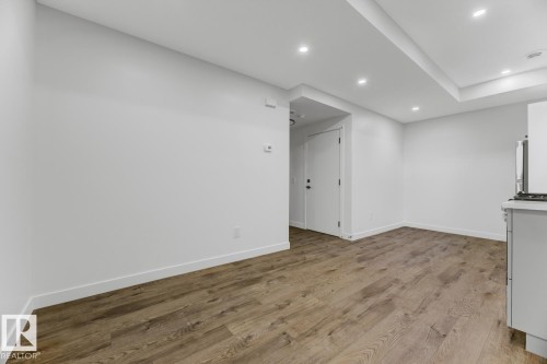 11711 129 Street, Edmonton, AB - Indoor Photo Showing Other Room