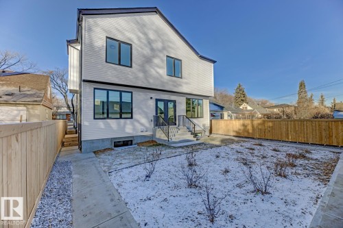 11711 129 Street, Edmonton, AB - Outdoor