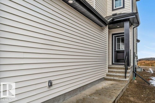 143 Pierwyck Loop, Spruce Grove, AB - Outdoor