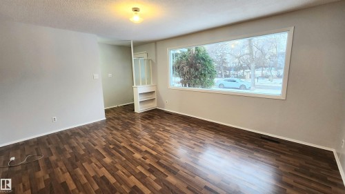 11447 127 Street, Edmonton, AB - Indoor Photo Showing Other Room