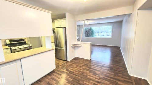 11447 127 Street, Edmonton, AB - Indoor Photo Showing Other Room