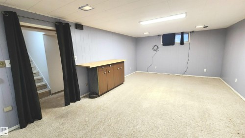 11447 127 Street, Edmonton, AB - Indoor