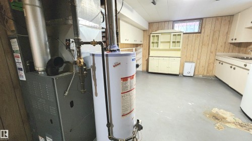 11447 127 Street, Edmonton, AB - Indoor Photo Showing Basement