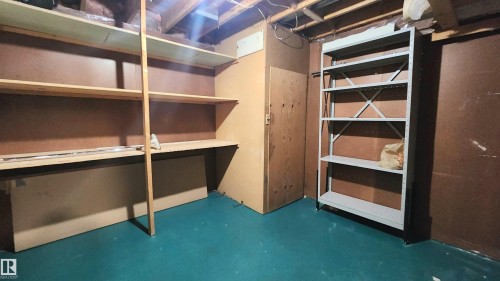 11447 127 Street, Edmonton, AB - Indoor