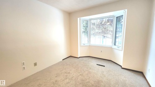 11447 127 Street, Edmonton, AB - Indoor Photo Showing Other Room