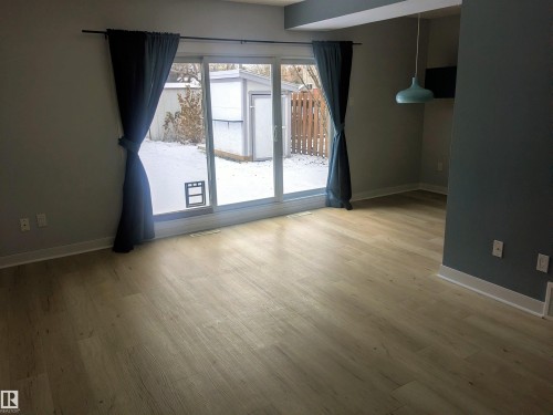 J 16405 89 Avenue, Edmonton, AB - Indoor Photo Showing Other Room