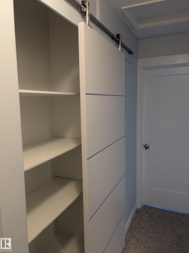 J 16405 89 Avenue, Edmonton, AB - Indoor