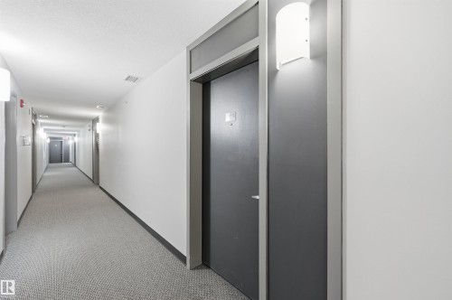 307 812 Welsh Drive, Edmonton, AB - Indoor Photo Showing Other Room