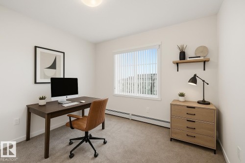 307 812 Welsh Drive, Edmonton, AB - Indoor Photo Showing Office