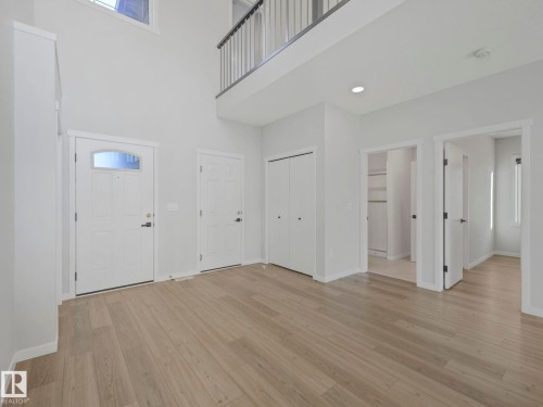 1212 25 Street, Edmonton, AB - Indoor Photo Showing Other Room